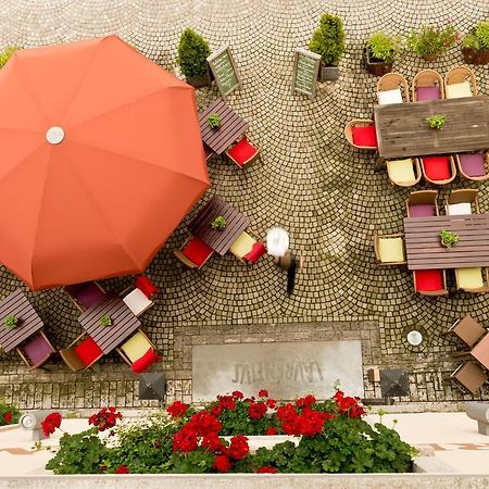 Hotel Laurentius Weikersheim Esterno foto